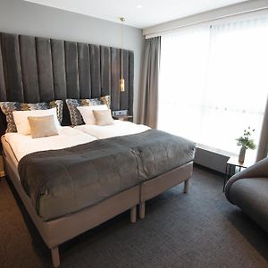 B14 Apartments & Rooms